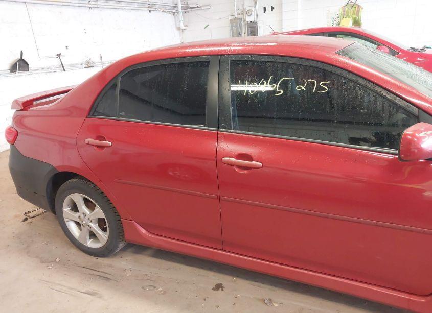 Photo 13 of 2011 Toyota Corolla S (VIN 2T1BU4EE1BC627436)