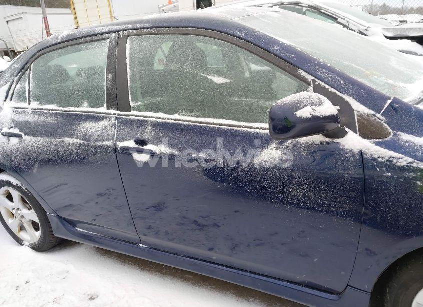 Photo 13 of 2011 Toyota Corolla S (VIN 2T1BU4EE1BC628571)