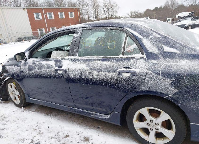 Photo 14 of 2011 Toyota Corolla S (VIN 2T1BU4EE1BC628571)