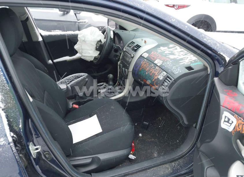 Photo 5 of 2011 Toyota Corolla S (VIN 2T1BU4EE1BC628571)