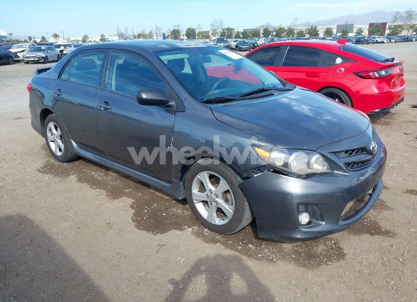 2011 Toyota Corolla S (VIN 2T1BU4EE1BC649467) main photo
