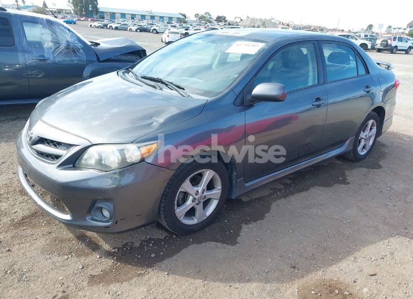 Photo 2 of 2011 Toyota Corolla S (VIN 2T1BU4EE1BC649467)