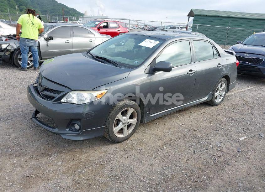 Photo 2 of 2011 Toyota Corolla S (VIN 2T1BU4EE1BC679049)