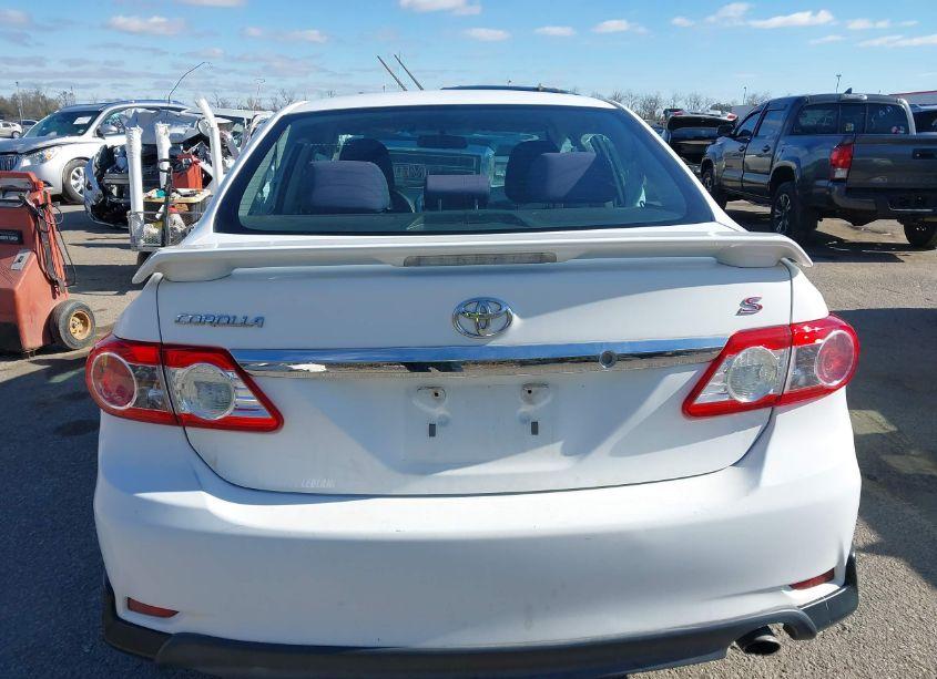 Photo 17 of 2011 Toyota Corolla S (VIN 2T1BU4EE1BC682582)