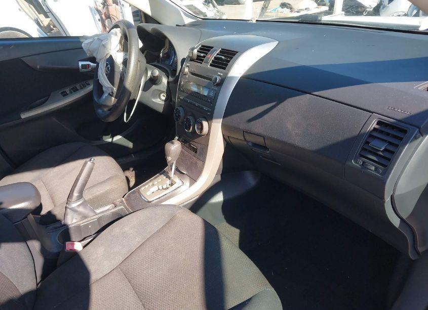 Photo 5 of 2011 Toyota Corolla S (VIN 2T1BU4EE1BC682582)