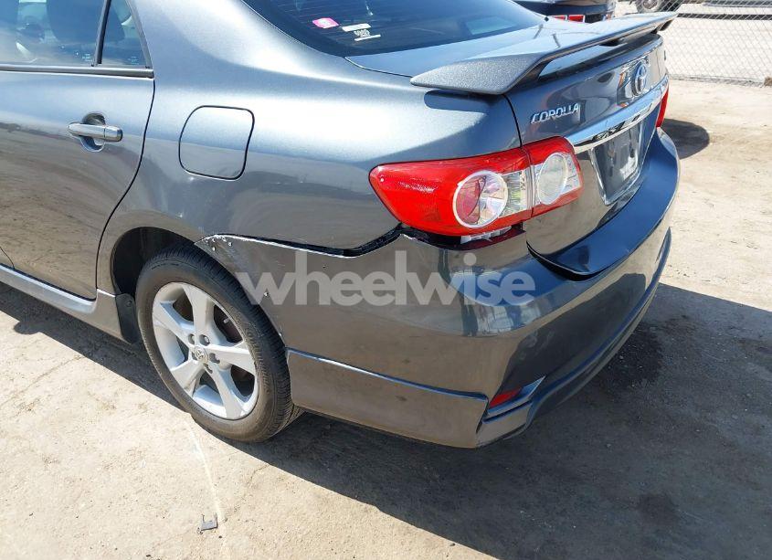 Photo 17 of 2011 Toyota Corolla S (VIN 2T1BU4EE1BC687409)