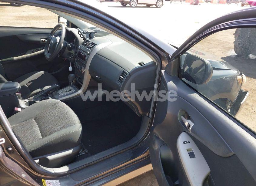 Photo 5 of 2011 Toyota Corolla S (VIN 2T1BU4EE1BC687409)