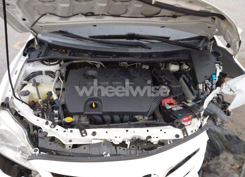 Photo 10 of 2011 Toyota Corolla LE (VIN 2T1BU4EE1BC688415)