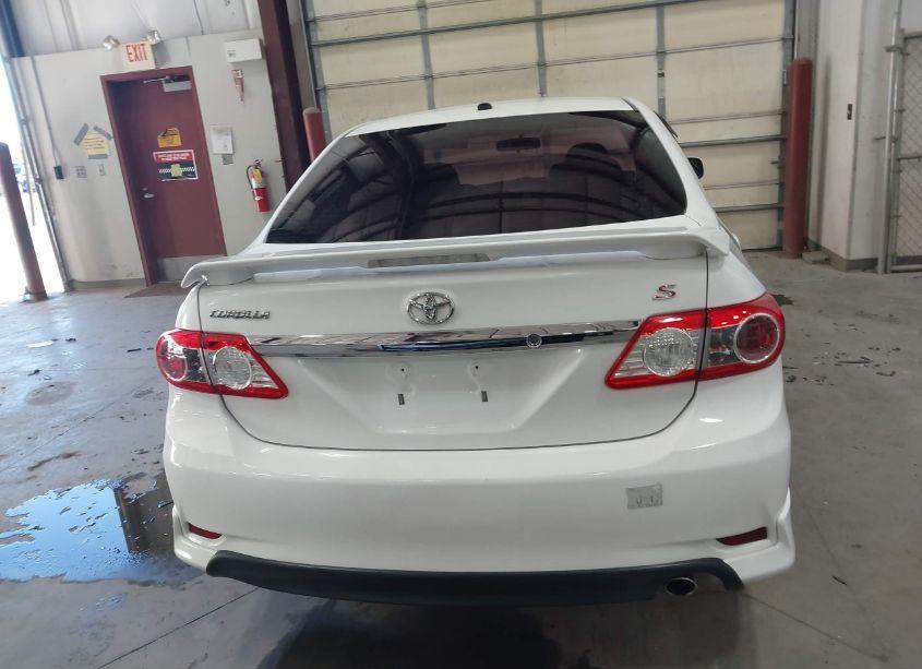 Photo 16 of 2011 Toyota Corolla S (VIN 2T1BU4EE1BC690083)