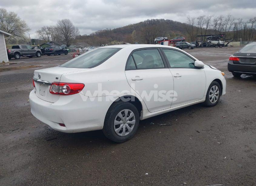 Photo 4 of 2011 Toyota Corolla LE (VIN 2T1BU4EE1BC693128)
