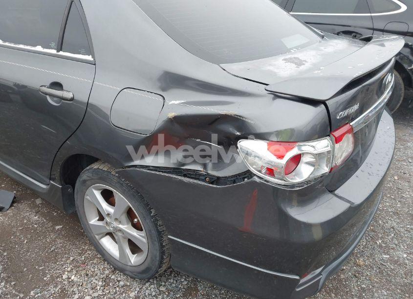 Photo 6 of 2011 Toyota Corolla S (VIN 2T1BU4EE1BC710106)