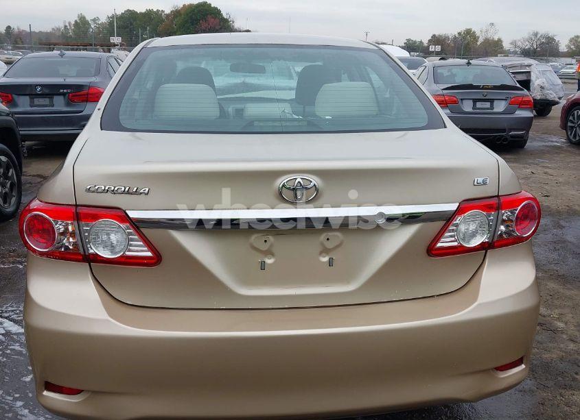 Photo 16 of 2011 Toyota Corolla LE (VIN 2T1BU4EE1BC712731)