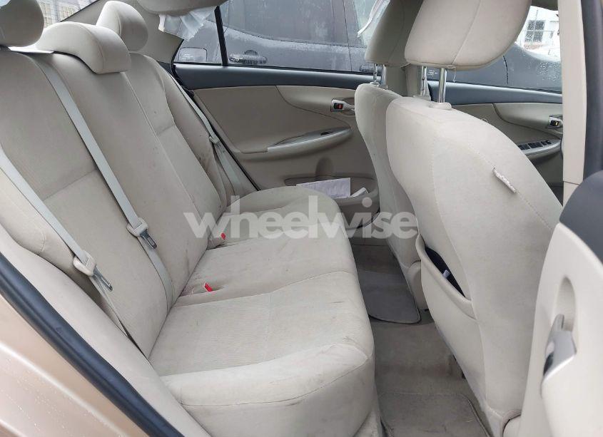 Photo 8 of 2011 Toyota Corolla LE (VIN 2T1BU4EE1BC712731)