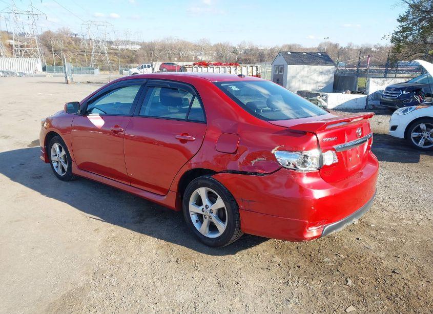 Photo 6 of 2011 Toyota Corolla S (VIN 2T1BU4EE1BC721669)