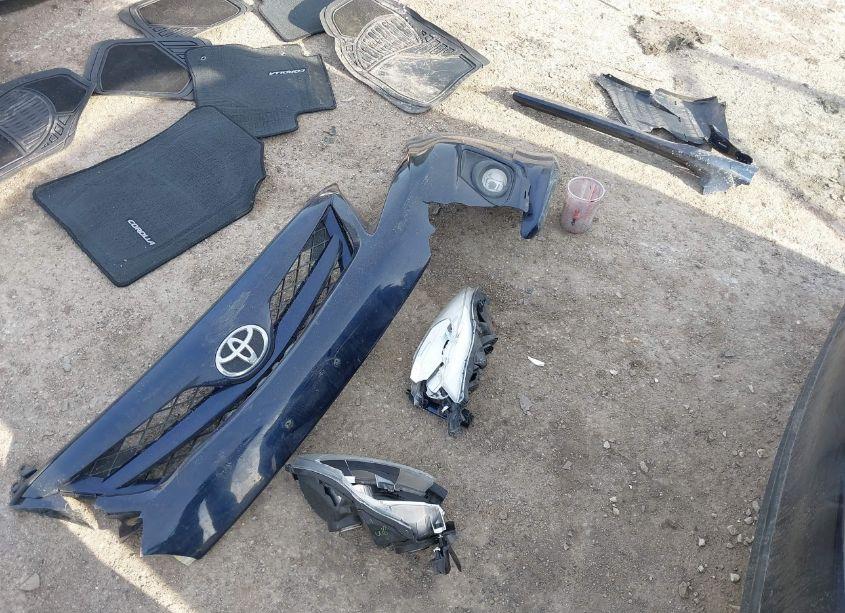 Photo 12 of 2011 Toyota Corolla S (VIN 2T1BU4EE1BC725415)