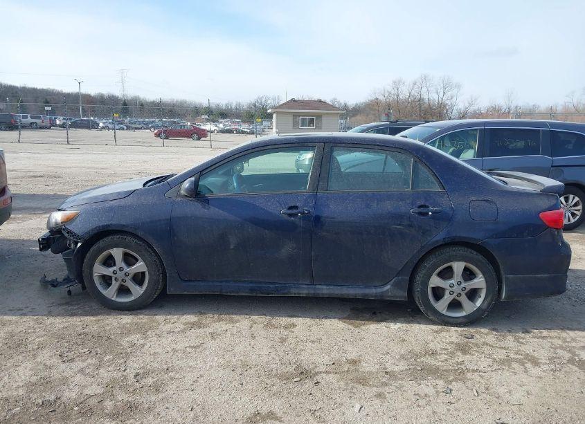 Photo 15 of 2011 Toyota Corolla S (VIN 2T1BU4EE1BC725415)