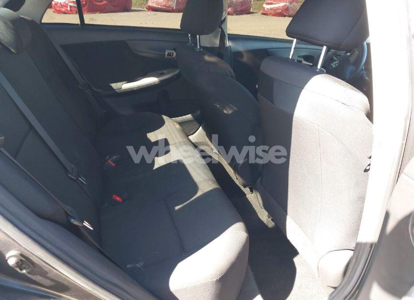 Photo 8 of 2011 Toyota Corolla S (VIN 2T1BU4EE1BC727990)