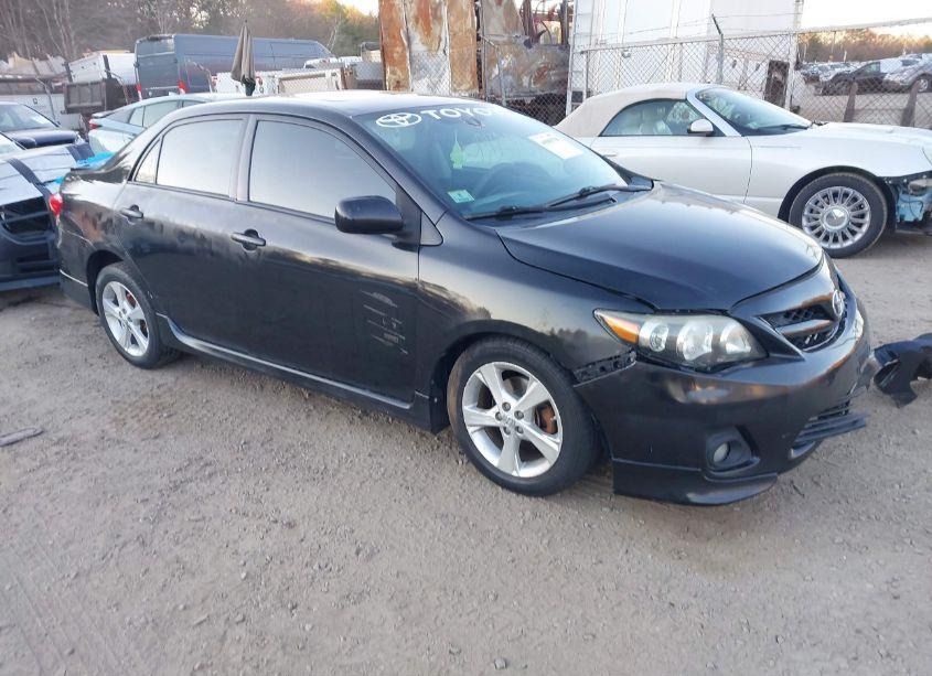 2011 Toyota Corolla S (VIN 2T1BU4EE1BC728251) main photo