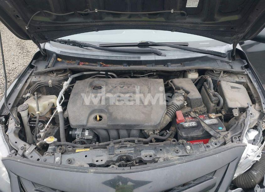 Photo 10 of 2011 Toyota Corolla S (VIN 2T1BU4EE1BC733403)