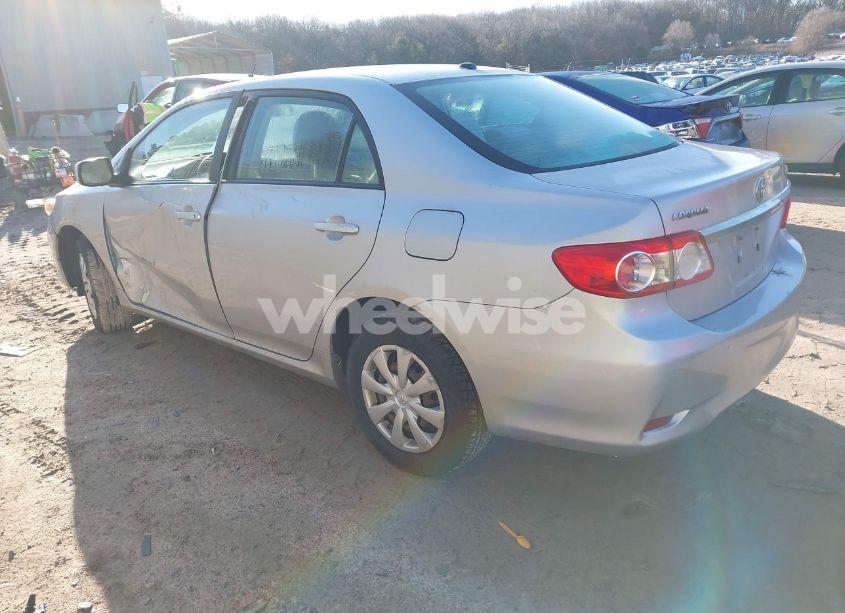 Photo 3 of 2011 Toyota Corolla LE (VIN 2T1BU4EE1BC751562)