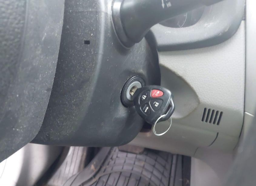 Photo 11 of 2012 Toyota Corolla LE (VIN 2T1BU4EE1CC757489)