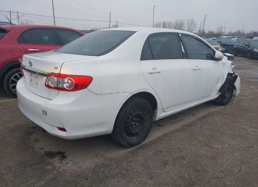 Photo 4 of 2012 Toyota Corolla LE (VIN 2T1BU4EE1CC757489)