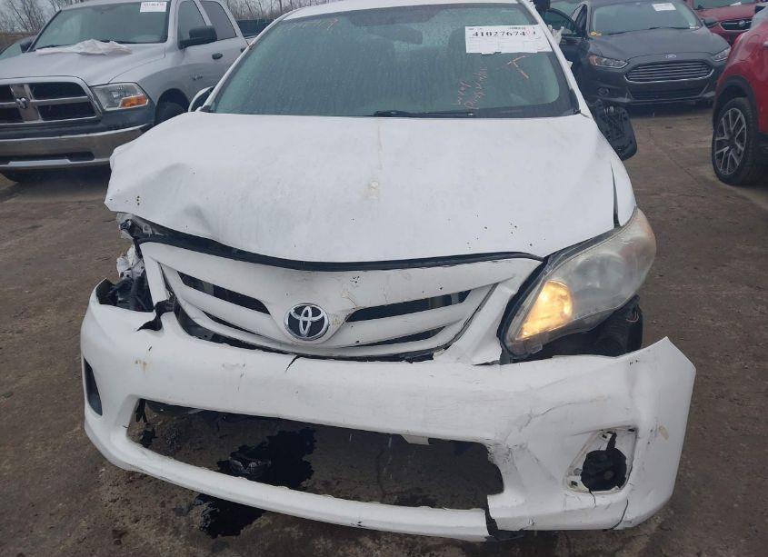 Photo 6 of 2012 Toyota Corolla LE (VIN 2T1BU4EE1CC757489)