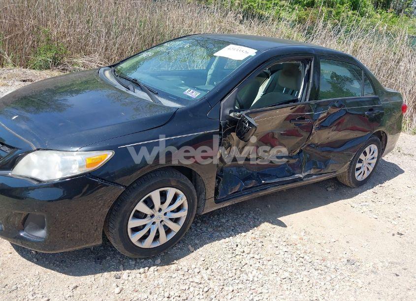 Photo 6 of 2012 Toyota Corolla LE (VIN 2T1BU4EE1CC758190)