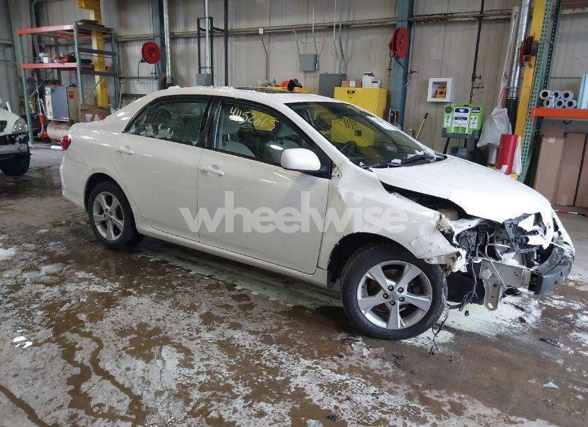 2012 Toyota Corolla LE (VIN 2T1BU4EE1CC770498) main photo