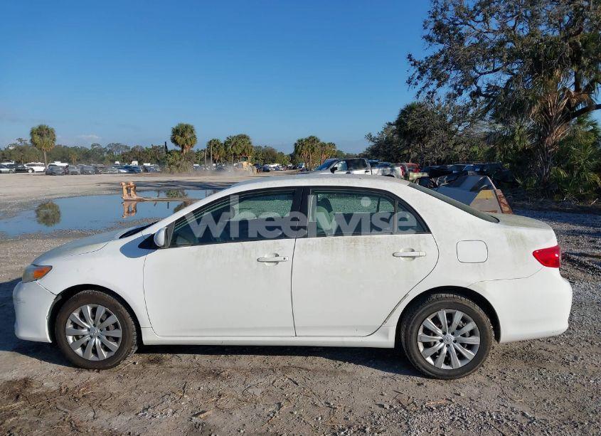 Photo 14 of 2012 Toyota Corolla LE (VIN 2T1BU4EE1CC775801)