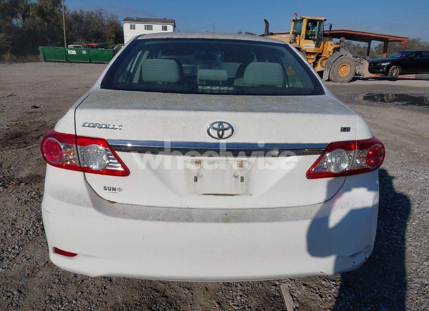 Photo 16 of 2012 Toyota Corolla LE (VIN 2T1BU4EE1CC775801)