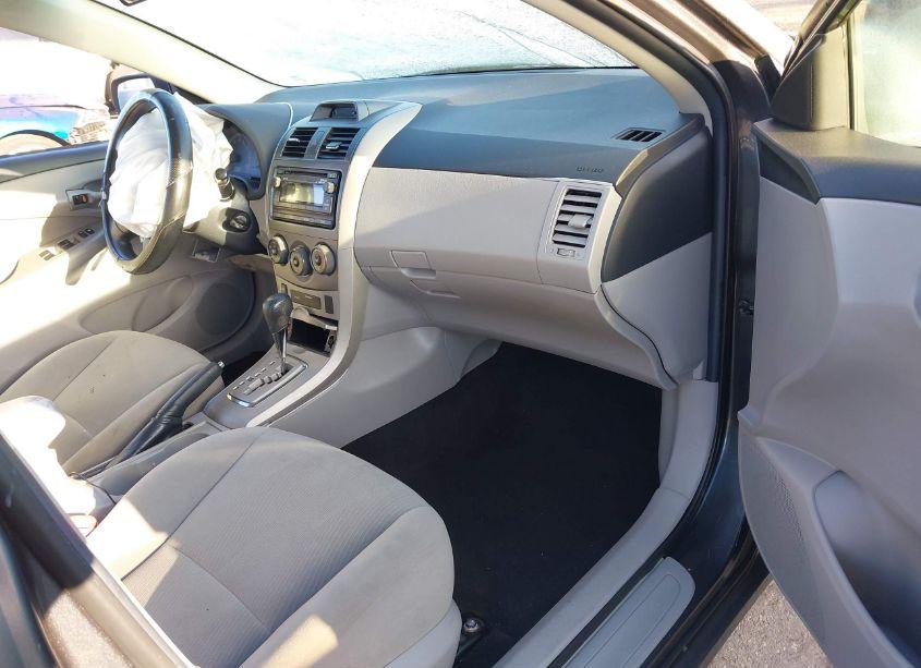 Photo 5 of 2012 Toyota Corolla LE (VIN 2T1BU4EE1CC798088)