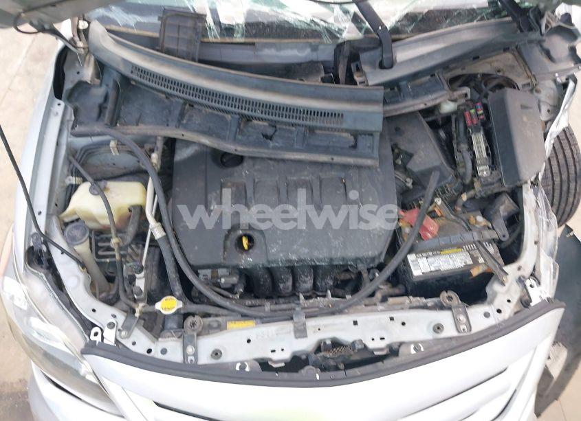 Photo 10 of 2012 Toyota Corolla S (VIN 2T1BU4EE1CC803984)