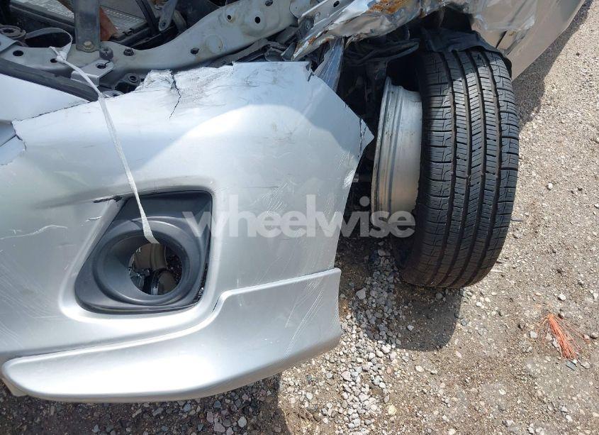 Photo 21 of 2012 Toyota Corolla S (VIN 2T1BU4EE1CC803984)