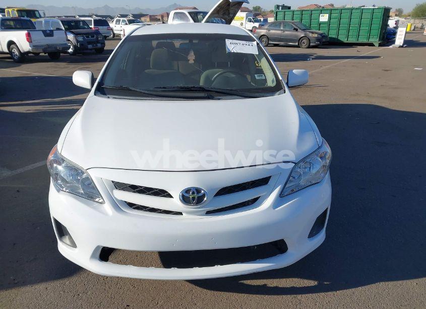 Photo 12 of 2012 Toyota Corolla LE (VIN 2T1BU4EE1CC804004)