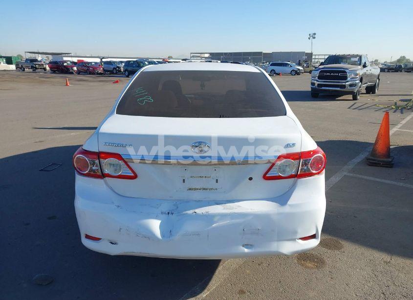 Photo 16 of 2012 Toyota Corolla LE (VIN 2T1BU4EE1CC804004)