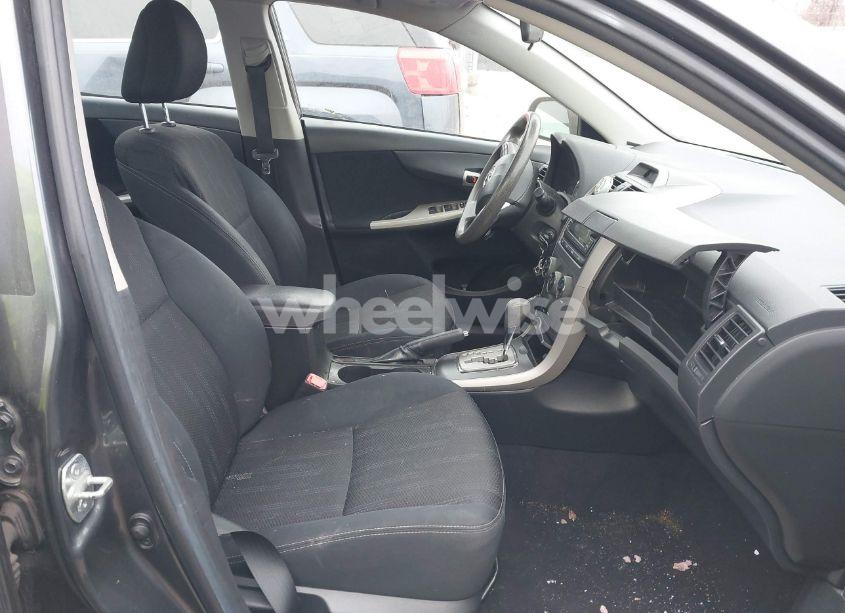 Photo 5 of 2012 Toyota Corolla S (VIN 2T1BU4EE1CC832465)