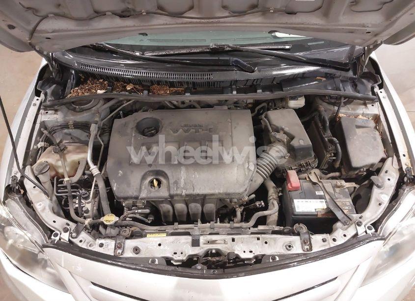 Photo 10 of 2012 Toyota Corolla S (VIN 2T1BU4EE1CC833762)