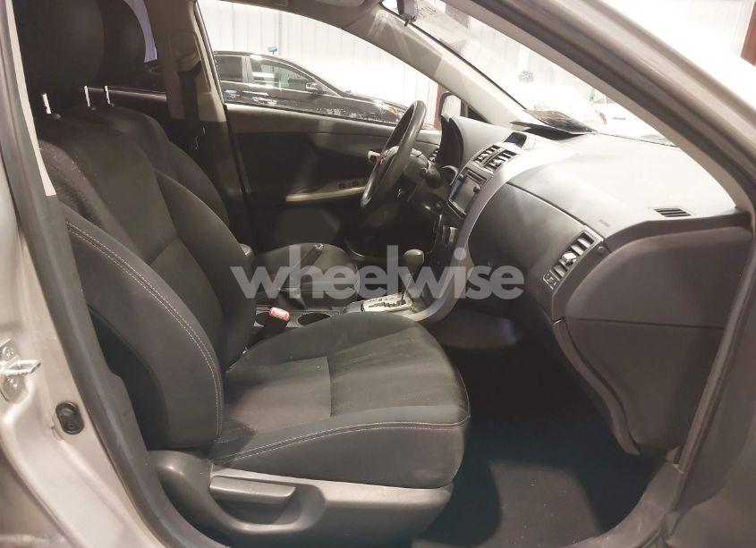 Photo 5 of 2012 Toyota Corolla S (VIN 2T1BU4EE1CC833762)