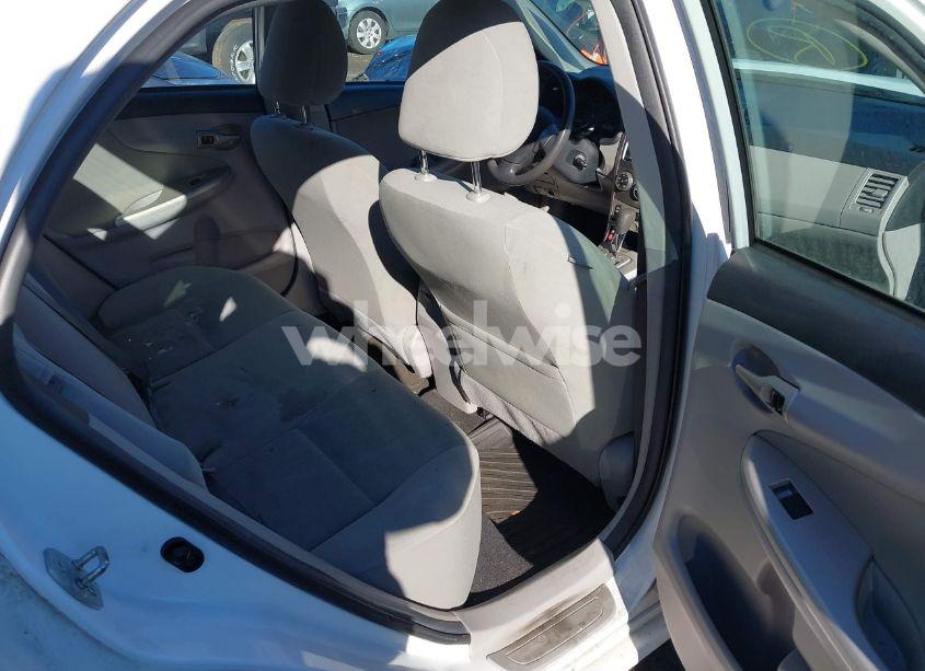 Photo 8 of 2012 Toyota Corolla LE (VIN 2T1BU4EE1CC834300)