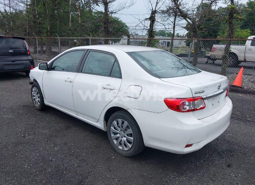 Photo 3 of 2012 Toyota Corolla LE (VIN 2T1BU4EE1CC835530)