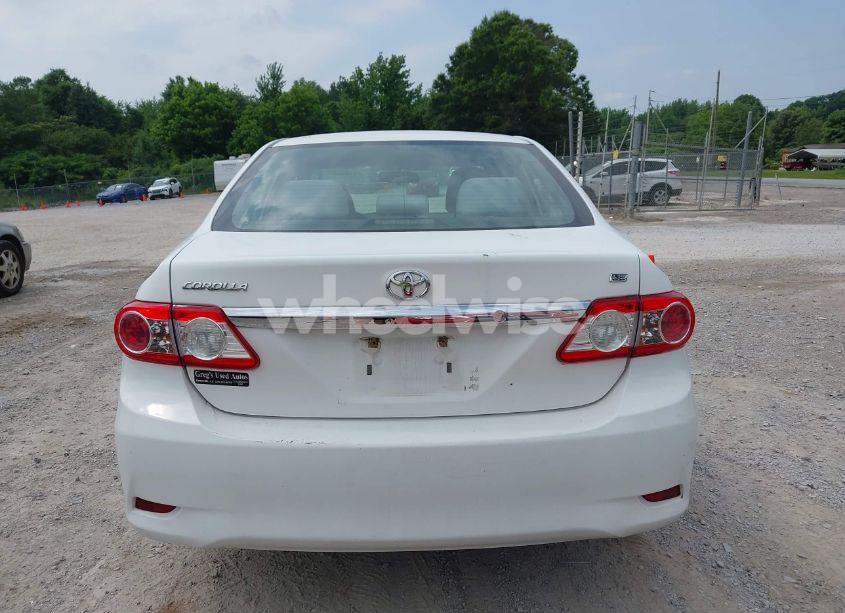 Photo 16 of 2012 Toyota Corolla LE (VIN 2T1BU4EE1CC856992)