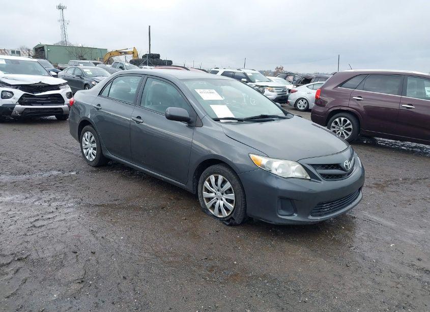 2012 Toyota Corolla LE (VIN 2T1BU4EE1CC863179) main photo