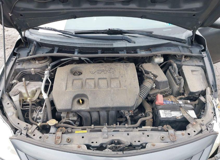 Photo 10 of 2012 Toyota Corolla LE (VIN 2T1BU4EE1CC863179)