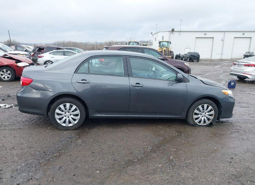 Photo 12 of 2012 Toyota Corolla LE (VIN 2T1BU4EE1CC863179)