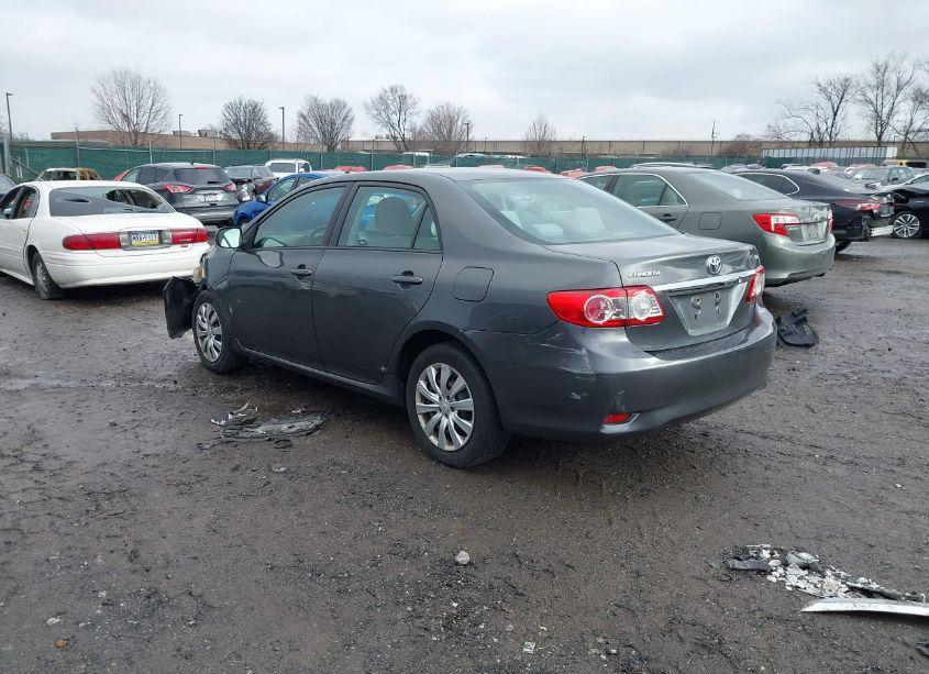 Photo 3 of 2012 Toyota Corolla LE (VIN 2T1BU4EE1CC863179)