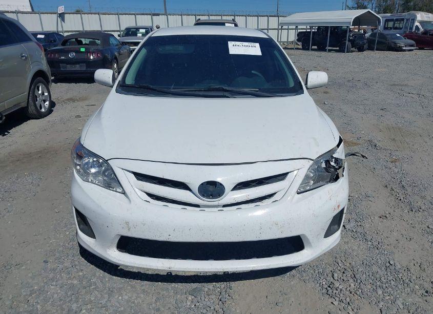 Photo 12 of 2012 Toyota Corolla LE (VIN 2T1BU4EE1CC866101)