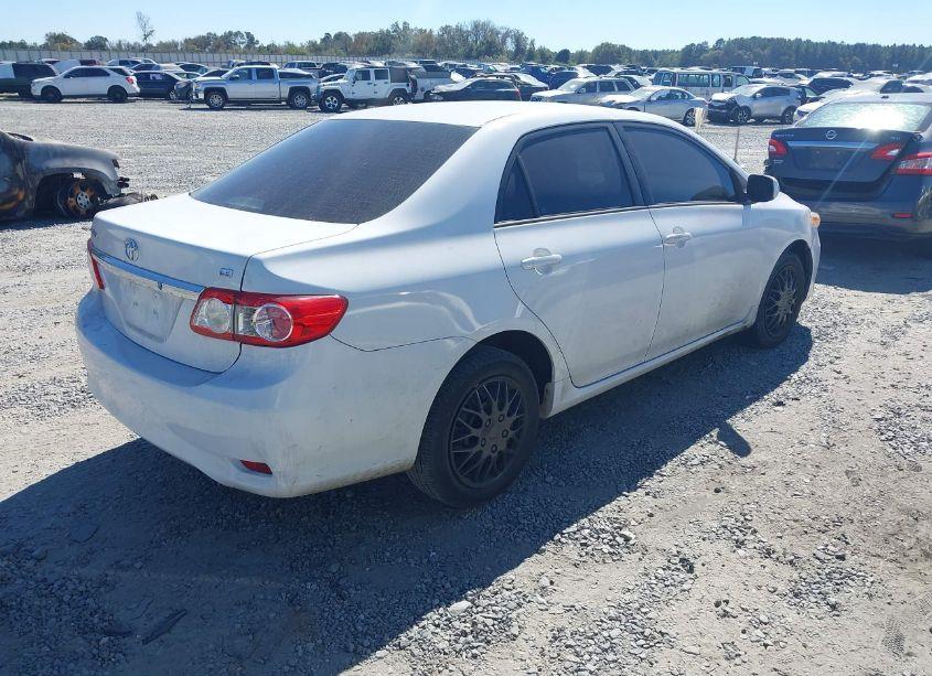 Photo 4 of 2012 Toyota Corolla LE (VIN 2T1BU4EE1CC866101)