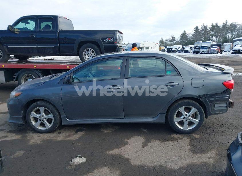 Photo 15 of 2012 Toyota Corolla S (VIN 2T1BU4EE1CC878457)