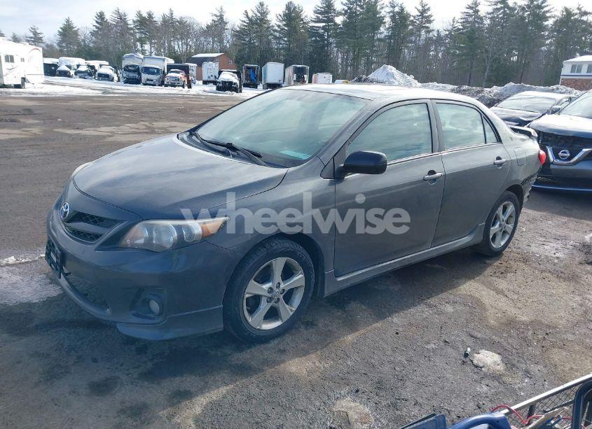 Photo 2 of 2012 Toyota Corolla S (VIN 2T1BU4EE1CC878457)